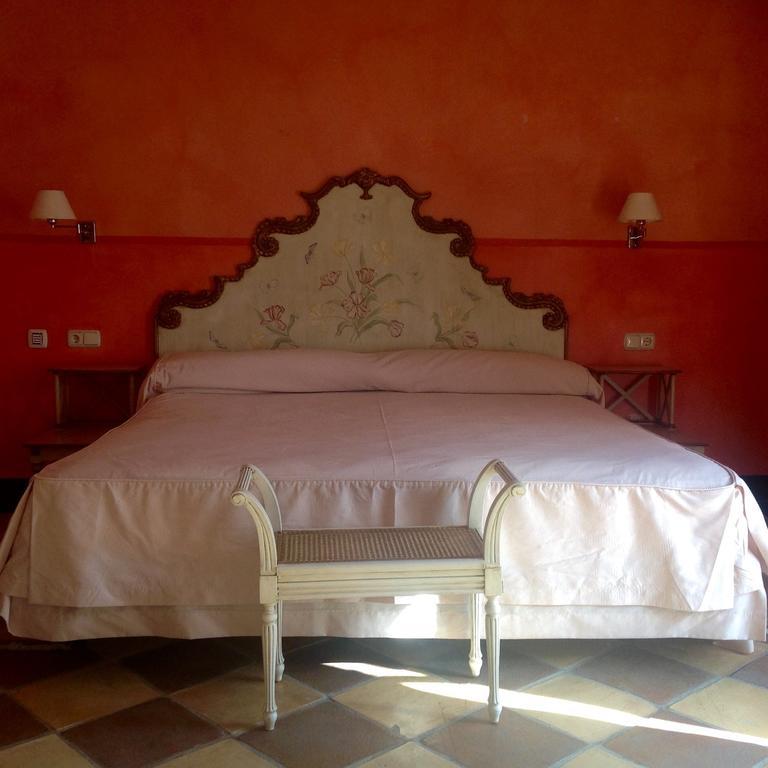 Hotel Casa Henrietta Jimena De La Frontera Esterno foto