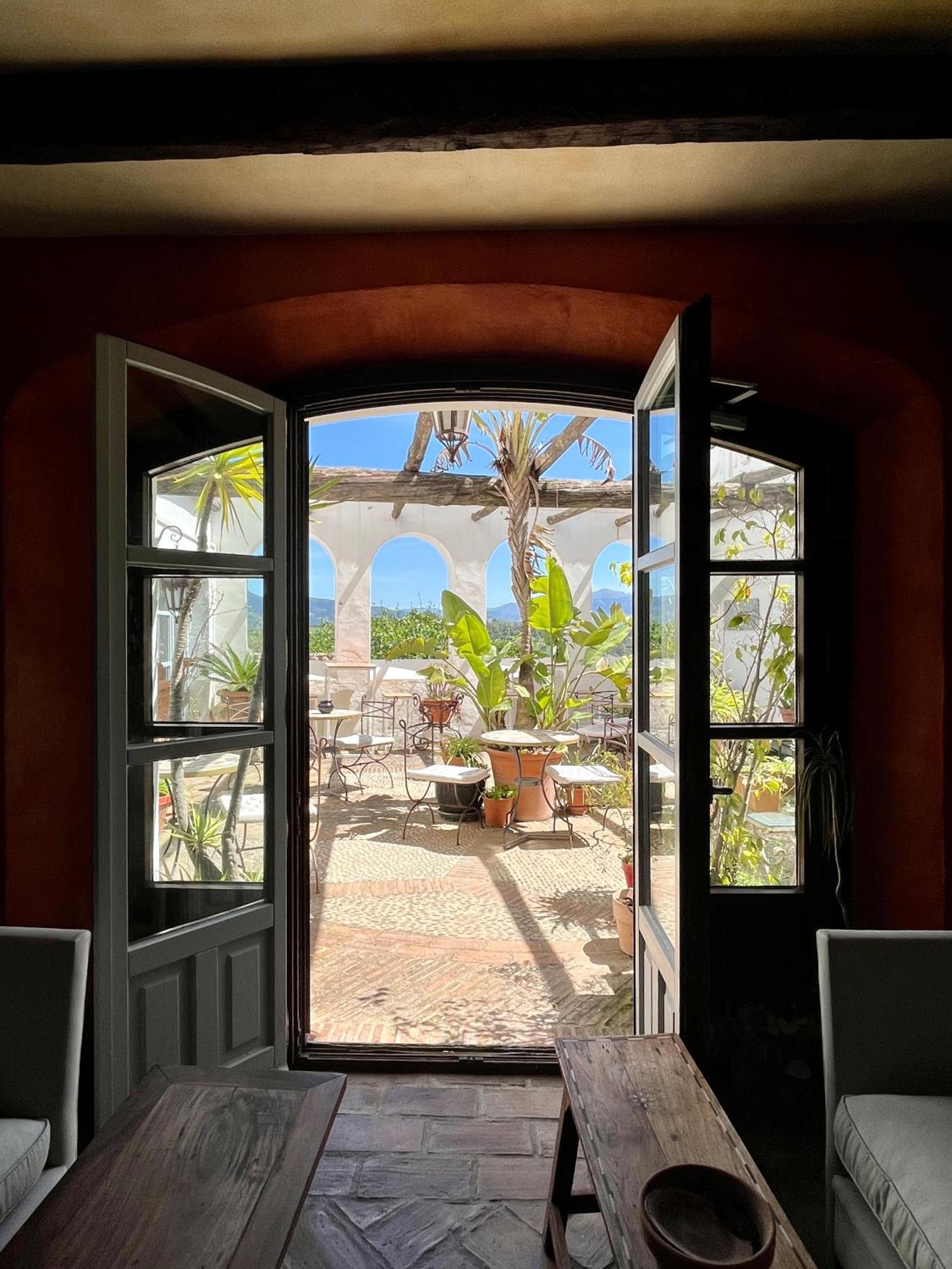 Hotel Casa Henrietta Jimena De La Frontera Esterno foto